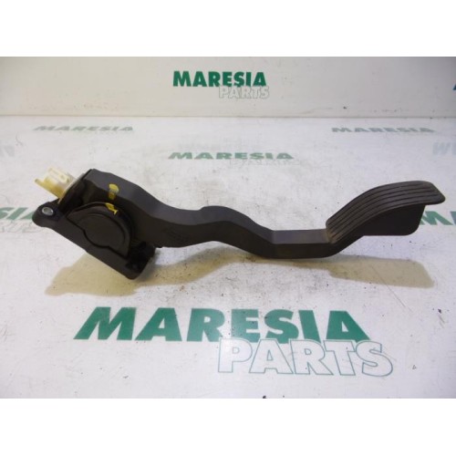 Peugeot - 206 - Throttle pedal position sensor