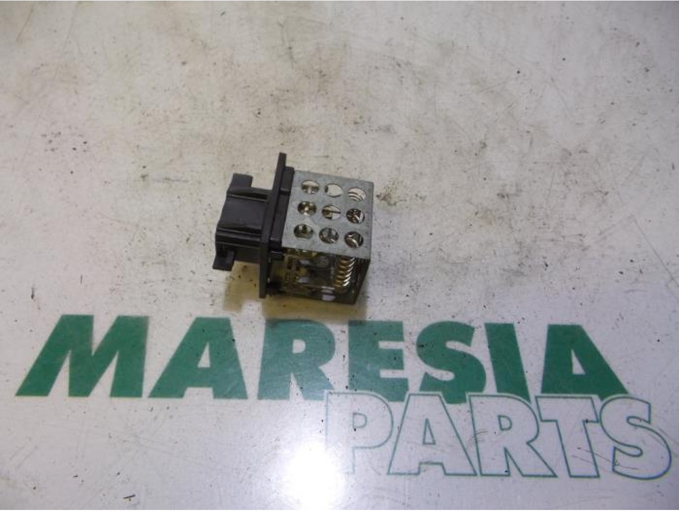 Peugeot - 206 - Heater resistor