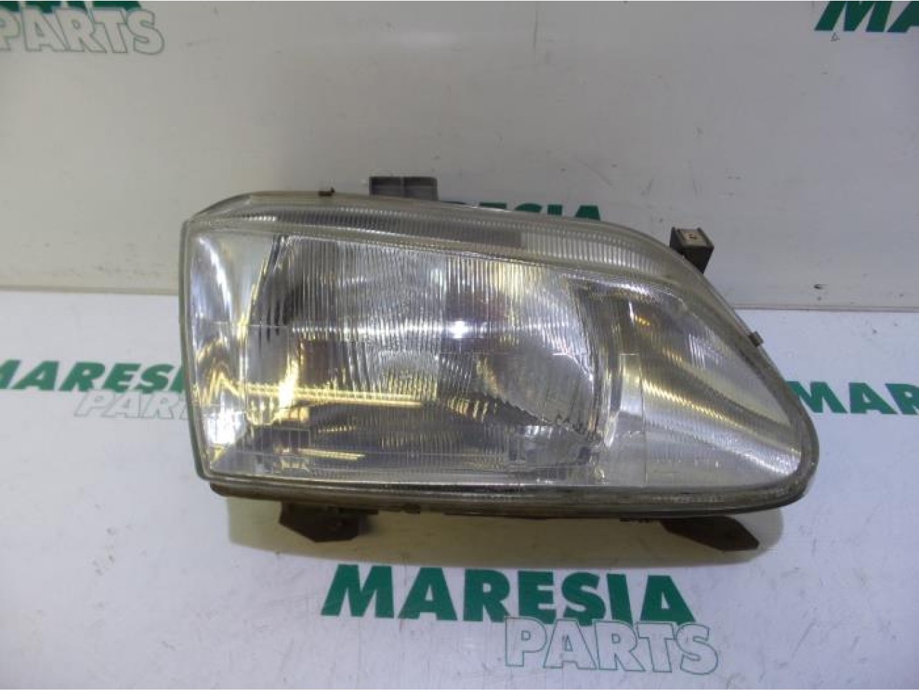 Renault - Megane Scenic - Scheinwerfer rechts