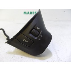 Peugeot - 208 - Commande radio volant