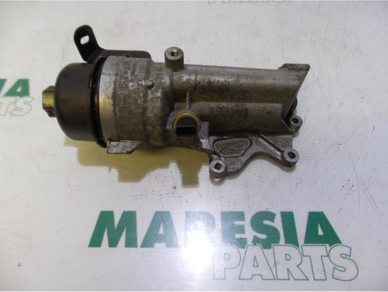 Peugeot - 3008 - Oil filter holder