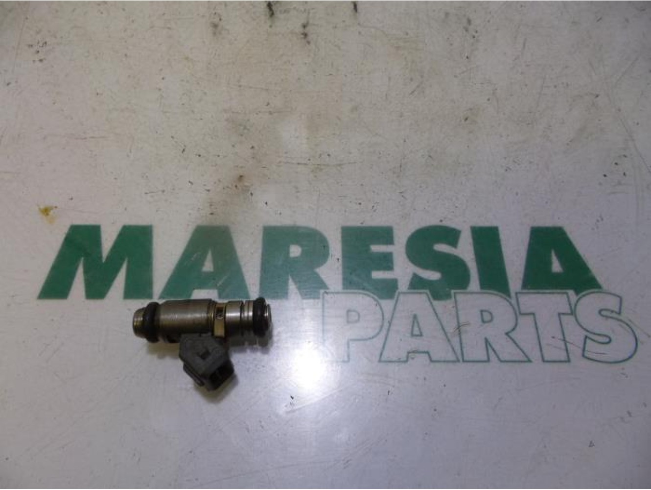 Renault - Clio - Injector (petrol injection)