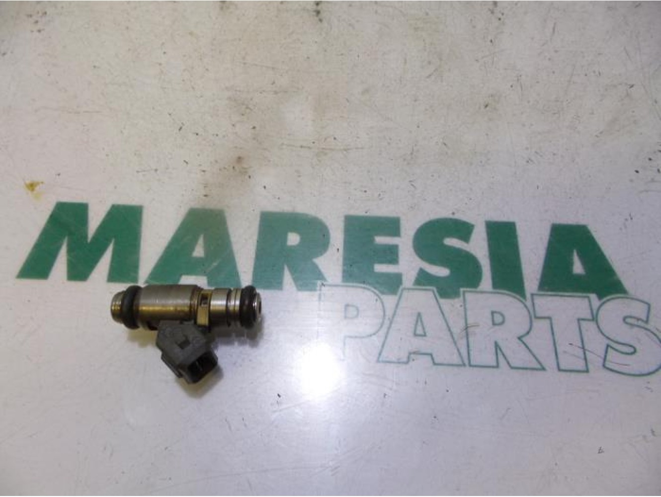 Renault - Clio - Injector (petrol injection)