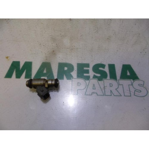 Renault - Clio - Injector (petrol injection)
