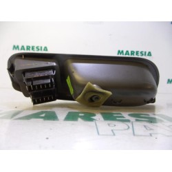 Renault - Megane Scenic - Multi-functional window switch