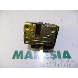 Renault - Megane Scenic - Front door lock mechanism 4-door, right