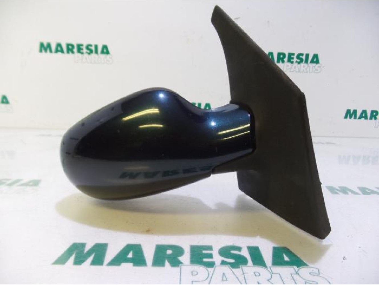 Renault - Megane Scenic - Wing mirror, right