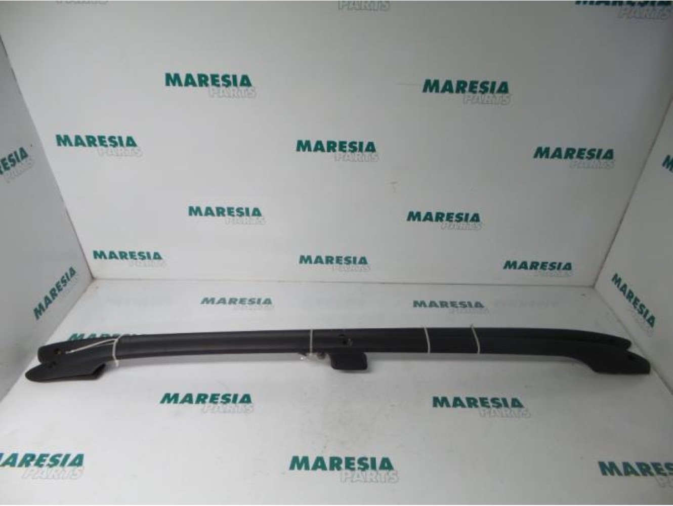 Renault - Megane - Roof rail kit