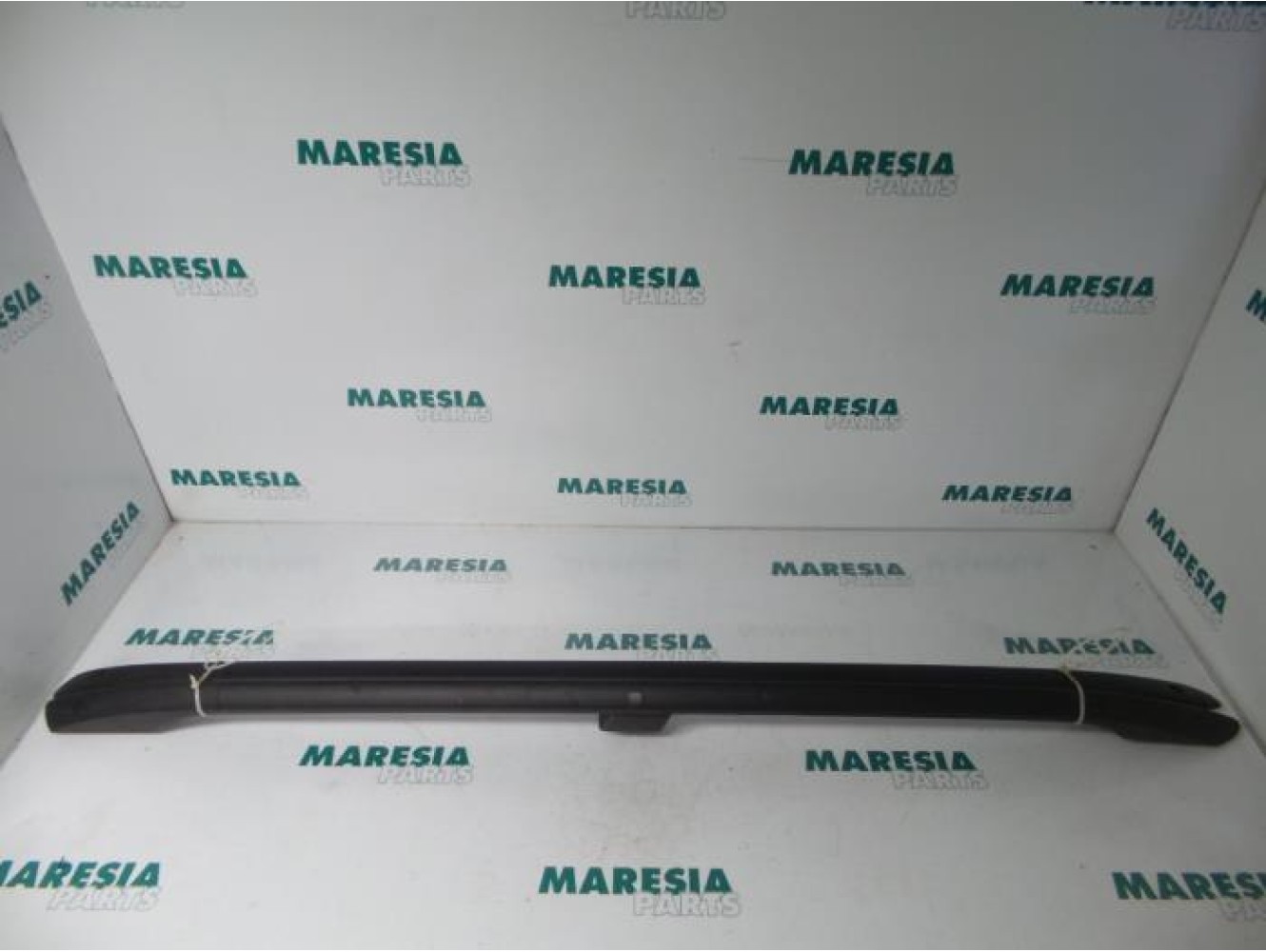 Renault - Megane - Roof rail kit
