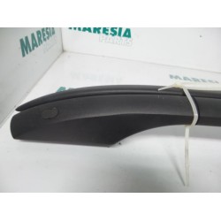 Renault - Megane - Roof rail kit