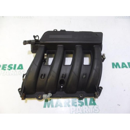 Renault - Clio - Intake manifold