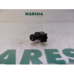 Renault - Clio - Injector (petrol injection)