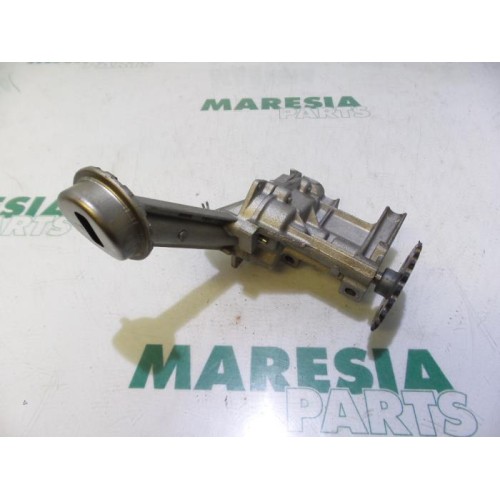 Dacia - Logan - Oil pump