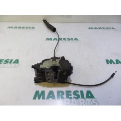 Renault - Megane Scenic - Front door lock mechanism 4-door, right