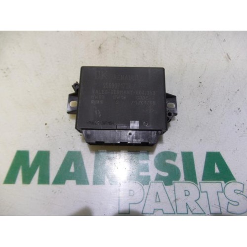 Renault - Megane Scenic - Module PDC