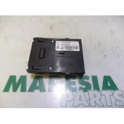 Renault - Megane Scenic - Card reader (lock)