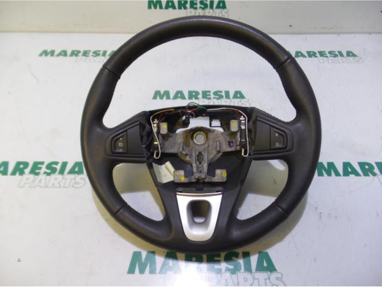 Renault - Megane Scenic - Stuurwiel