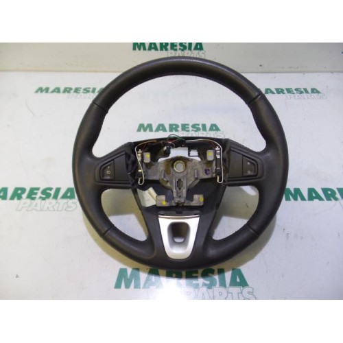 Renault - Megane Scenic - Steering wheel