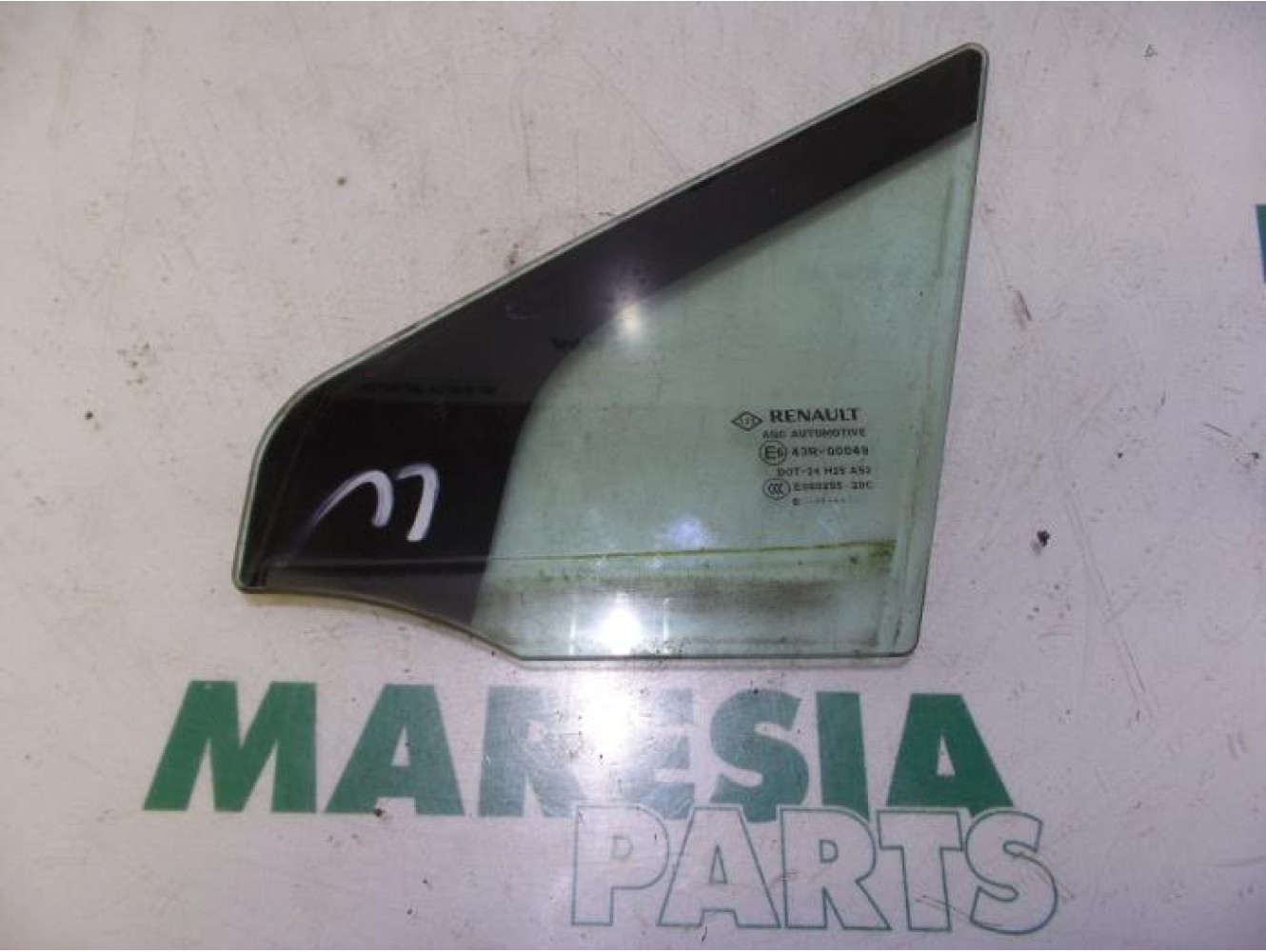 Renault - Megane Scenic - Quarter light, front left