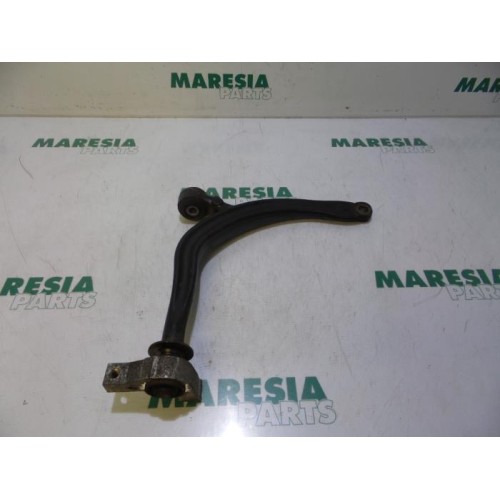 Citroen - C5 - Front lower wishbone, right