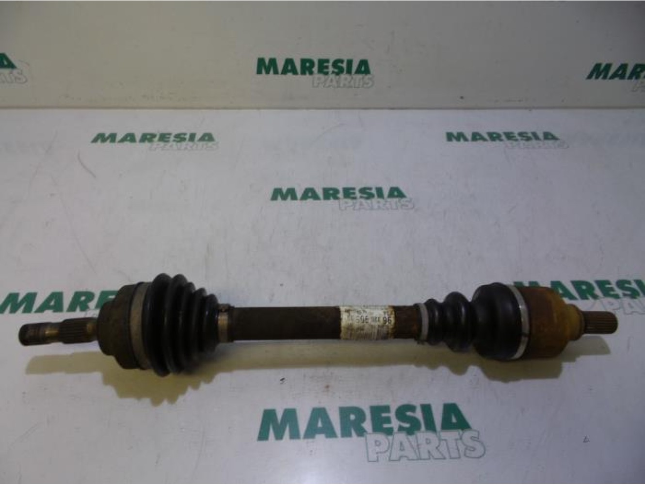 Citroen - C5 - Aandrijfas links-voor