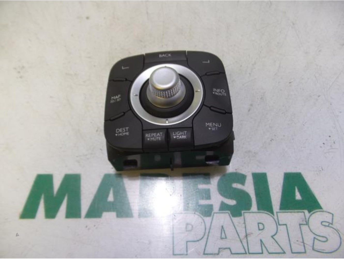 Miscellaneous - Miscellaneous - Switch (miscellaneous)