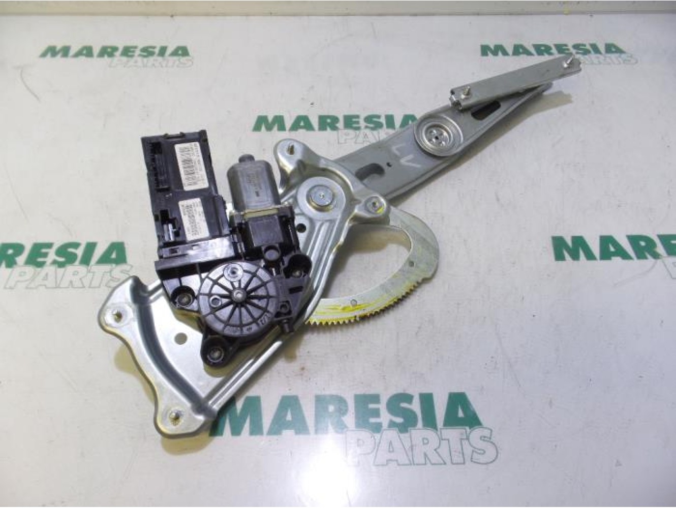 Renault - Megane Scenic - Window mechanism 4-door, front left
