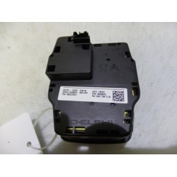 Miscellaneous - Miscellaneous - Switch (miscellaneous)
