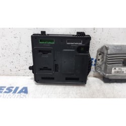 Renault - Megane Scenic - Engine management computer