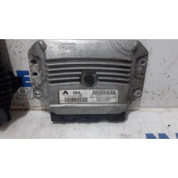 Renault - Megane Scenic - Engine management computer