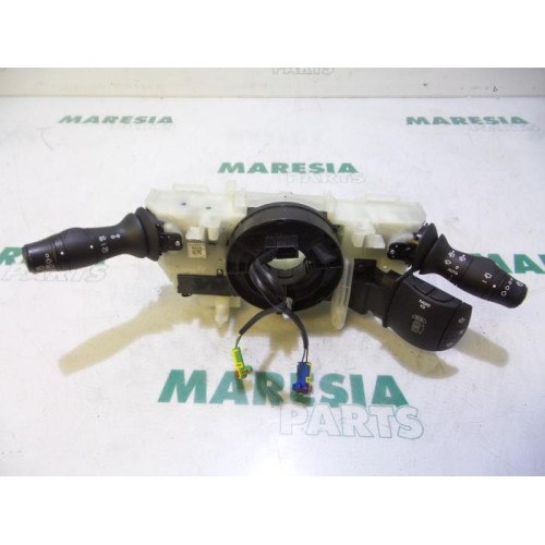 Renault - Megane Scenic - Steering column stalk