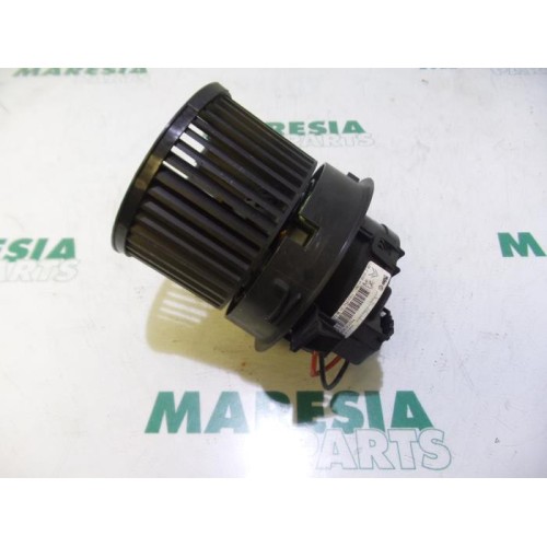 Peugeot - 208 - Heating and ventilation fan motor