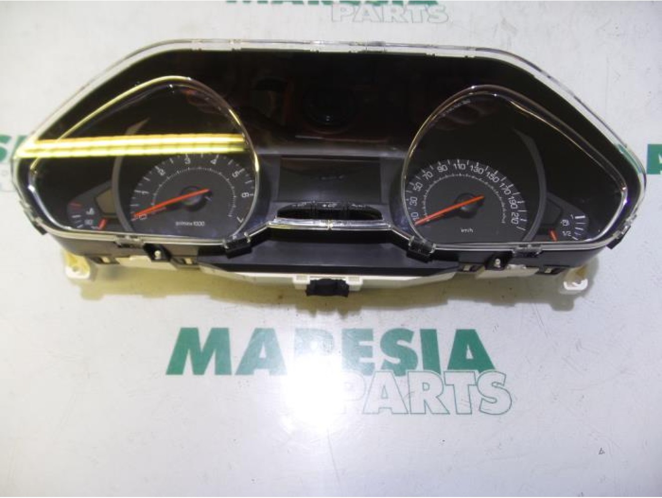 Peugeot - 208 - Instrument panel