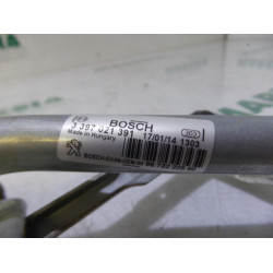 Peugeot - 208 - Wiper mechanism
