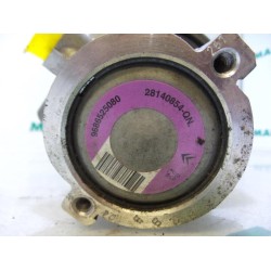 Peugeot - 206 - Power steering pump