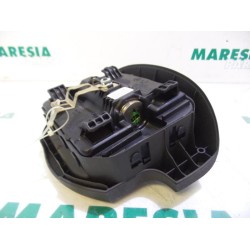 Renault - Megane - Left airbag (steering wheel)