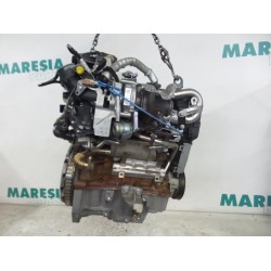 Renault - Clio - Engine