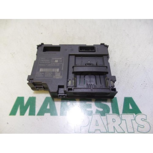 Renault - Clio - Card reader (lock)
