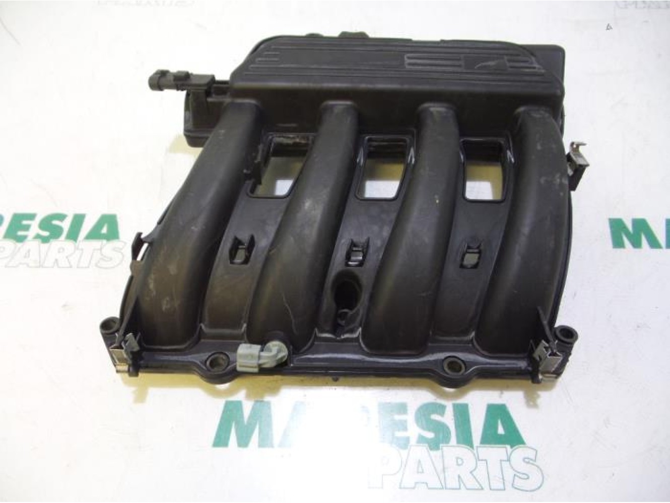 Renault - Kangoo - Intake manifold