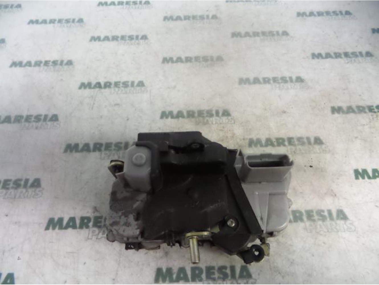 Citroen - Picasso - Door lock mechanism 4-door, front left