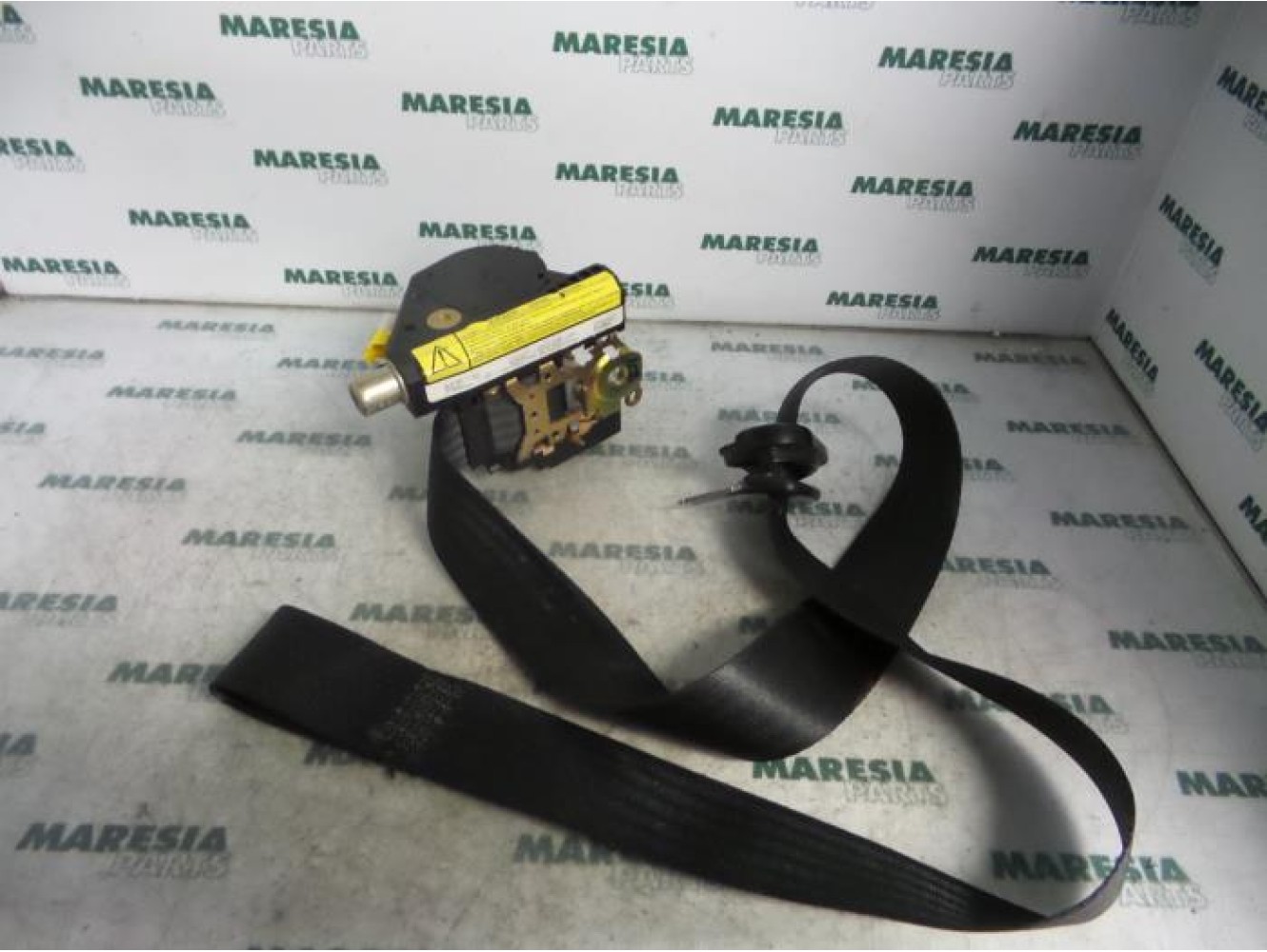 Fiat - Stilo - Front seatbelt, right
