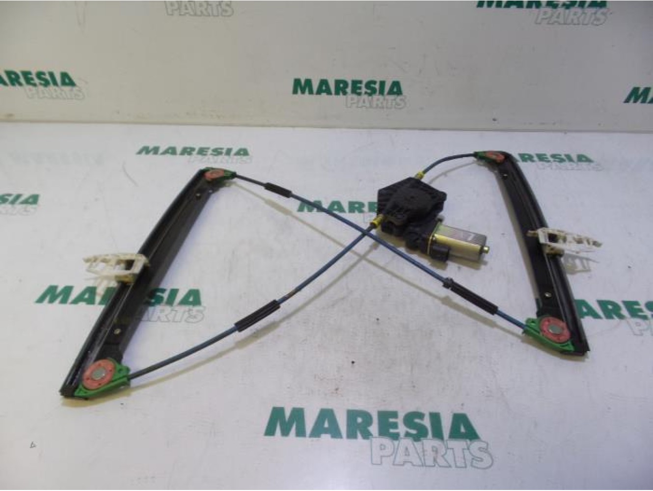 Fiat - Stilo - Window mechanism 2-door, front left