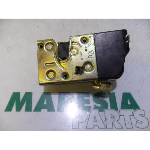 Citroen - C5 - Front door lock mechanism 4-door, right