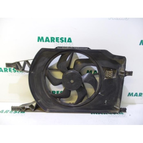 Renault - Laguna - Fan motor