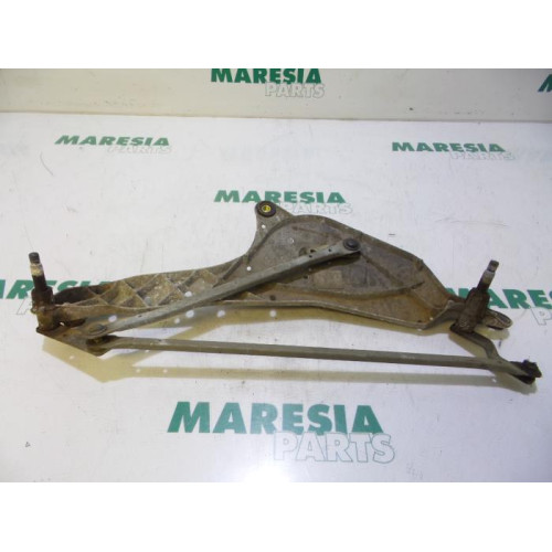 Renault - Laguna - Wiper mechanism