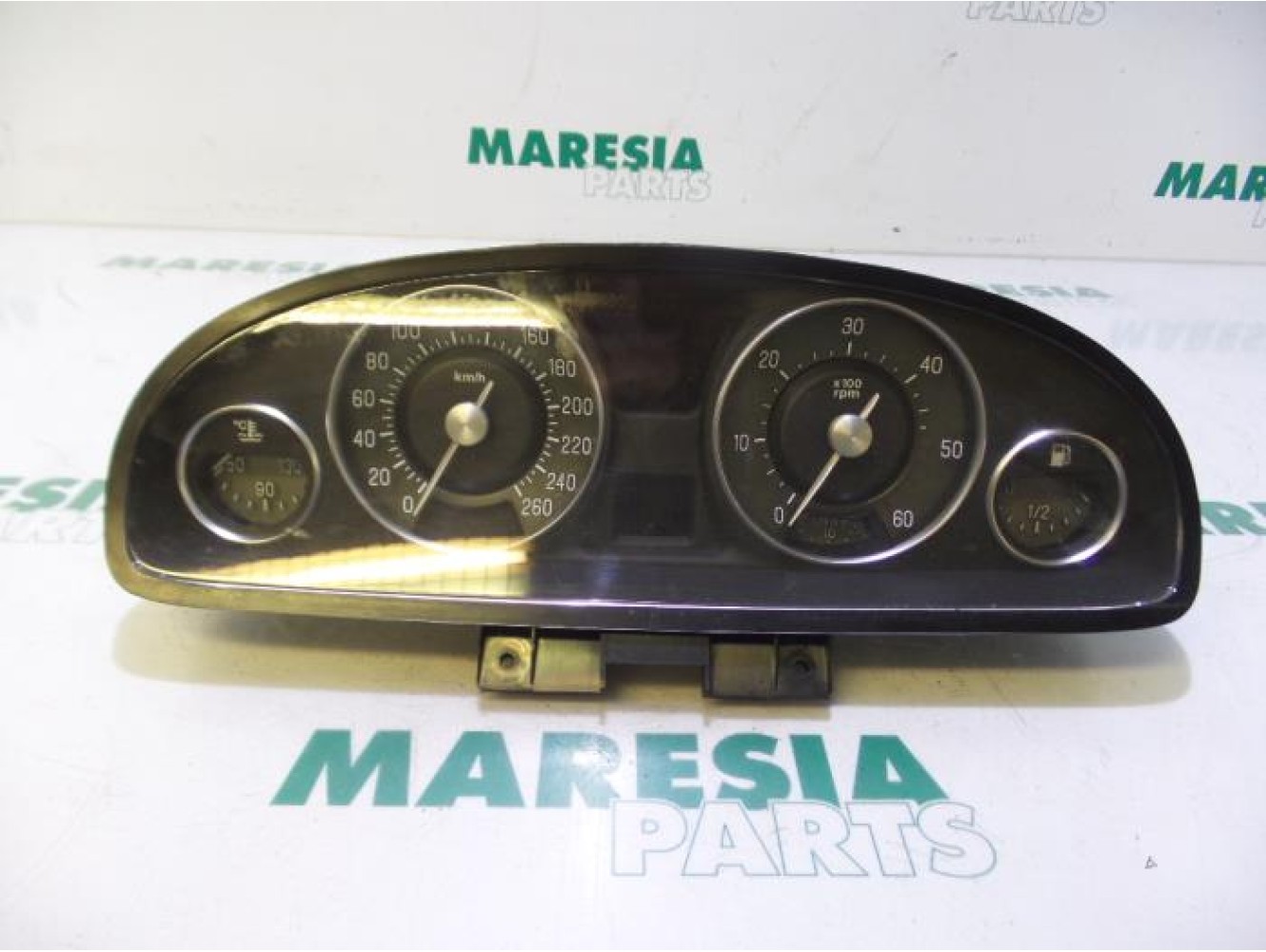 Lancia - Thesis - Instrumentenbrett