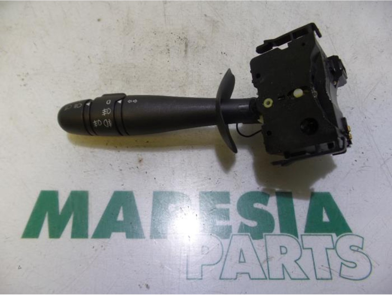 Renault - Vel Satis - Indicator switch