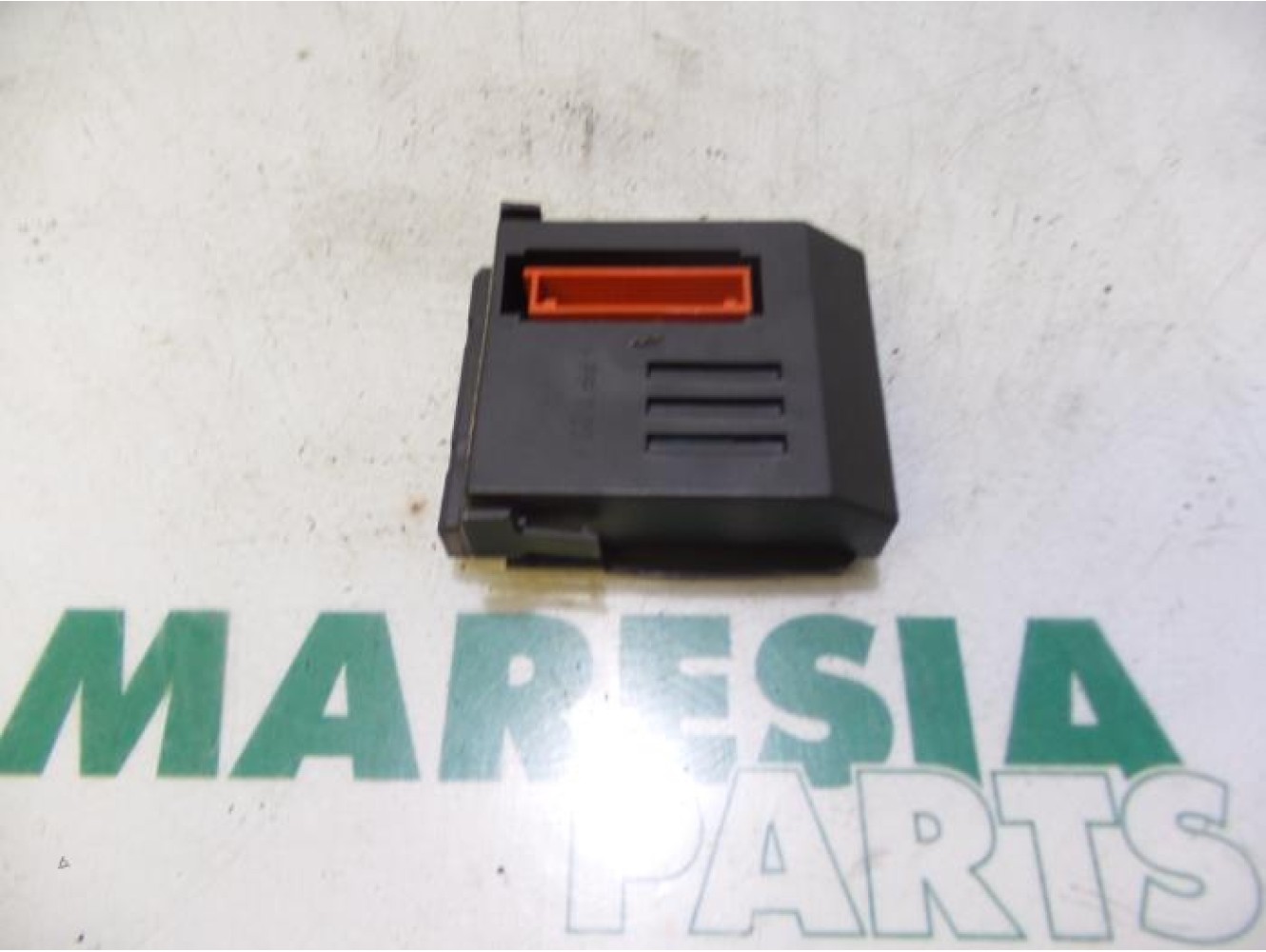 Renault - Vel Satis - Tyre pressure sensor