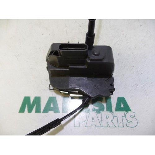 Renault - Megane Scenic - Rear door mechanism 4-door, right