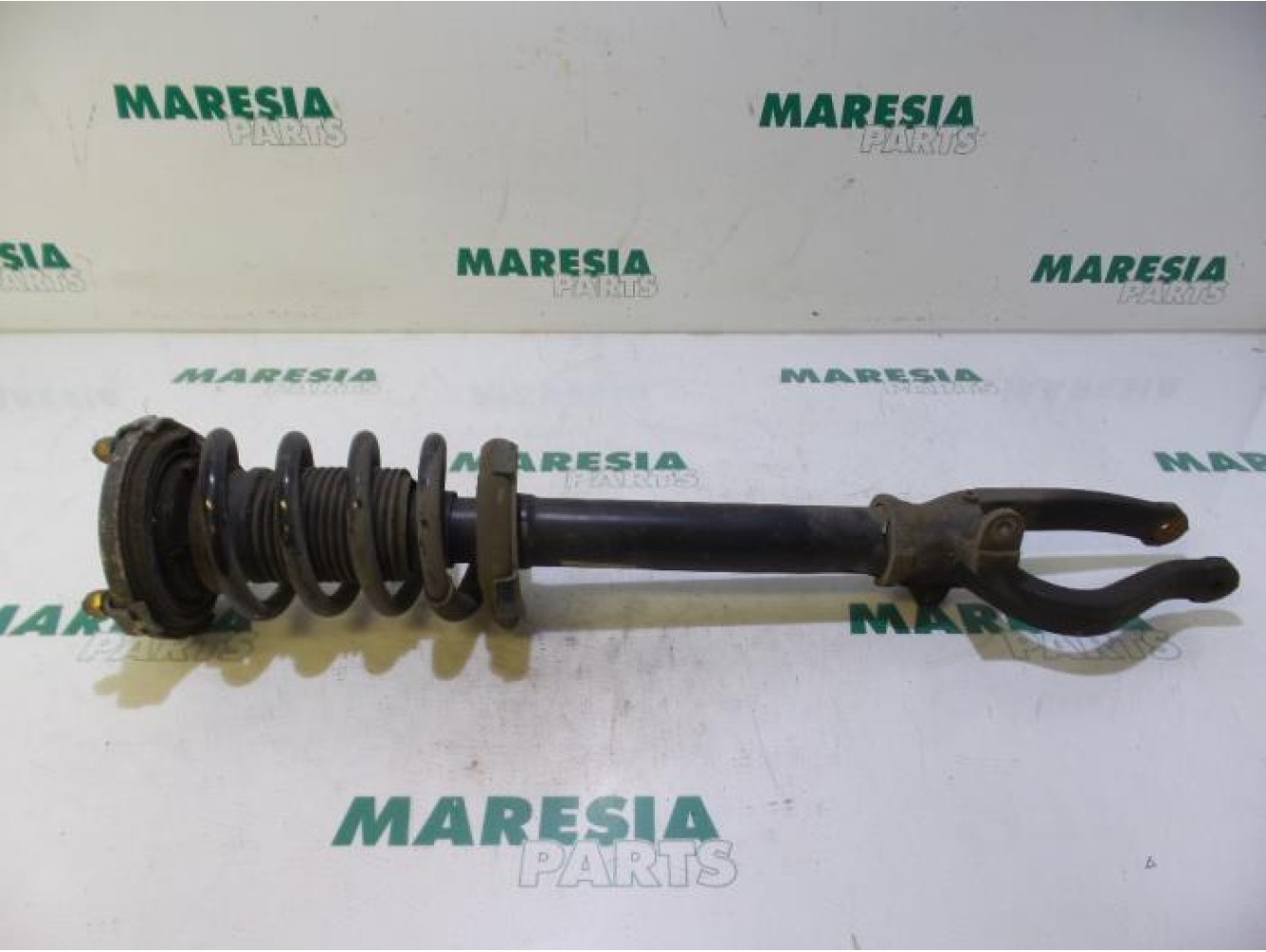 Lancia - Thesis - Front shock absorber rod, left